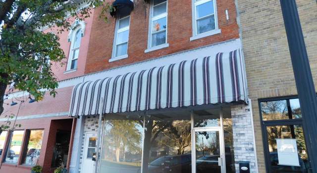 Photo of 119 W Fourth St, Holton, KS 66436