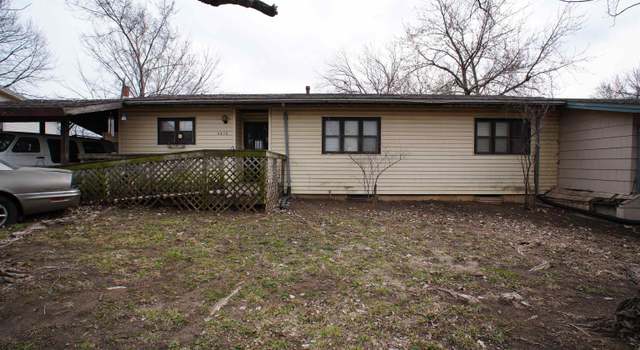 Photo of 6612 SW Arborglade Ln, Topeka, KS 66619