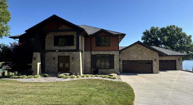 Photo of 6748 SW Aylesbury Rd, Topeka, KS 66610