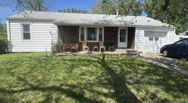Photo of 821 SE Chandler St, Topeka, KS 66607