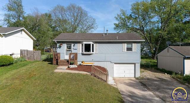 Photo of 2522 Maverick Ln, Lawrence, KS 66049