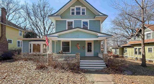 Photo of 207 SW Woodlawn Ave, Topeka, KS 66606
