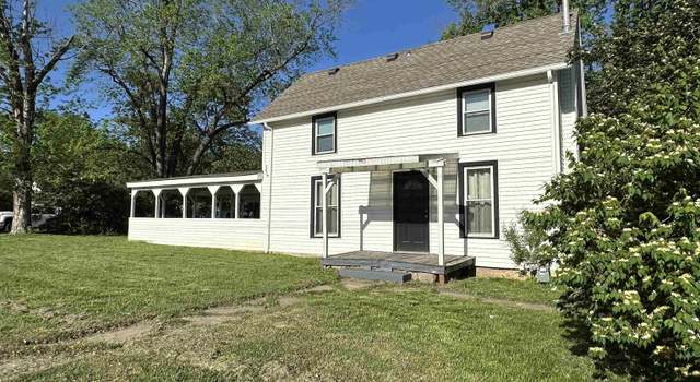 Photo of 3839 SW Sena Dr, Topeka, KS 66604