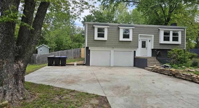 Photo of 3518 SE Shorewood Dr, Topeka, KS 66605