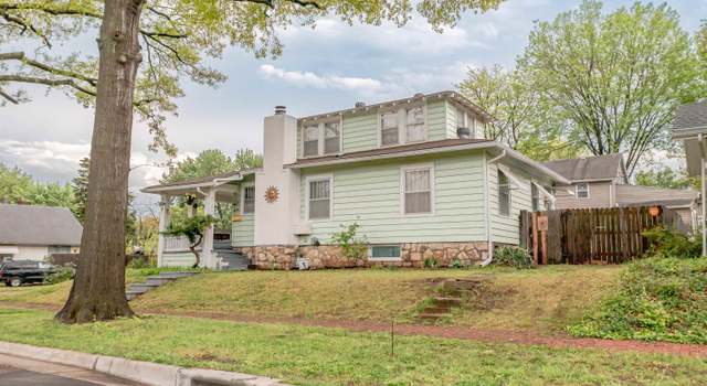 Photo of 2001 SW 2nd St, Topeka, KS 66606
