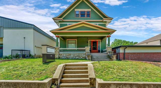Photo of 817 SW 6th Ave, Topeka, KS 66603