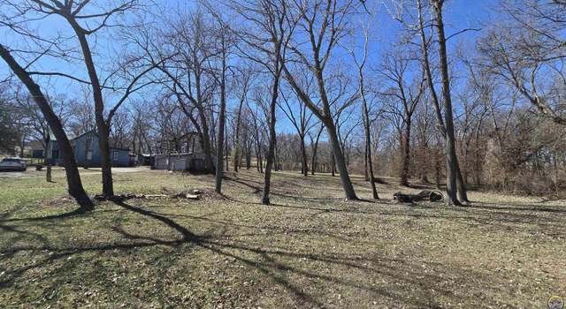 Photo of 1125 College Rd, Holton, KS 66436