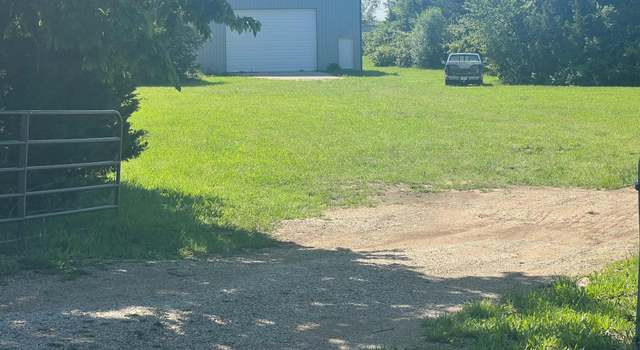 Photo of 5939 SW 47th St, Topeka, KS 66610