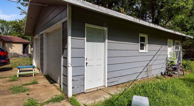 Photo of 2400 SW 24th St, Topeka, KS 66611