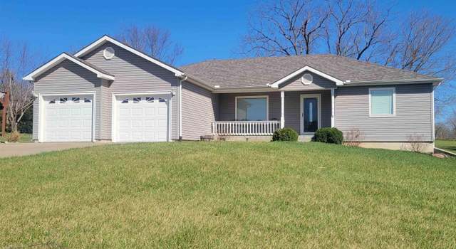 Photo of 407 Turkey Run Cir, Oskaloosa, KS 66066