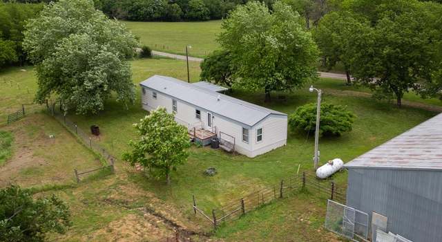 Photo of 24033 S Valencia Rd, Osage City, KS 66523