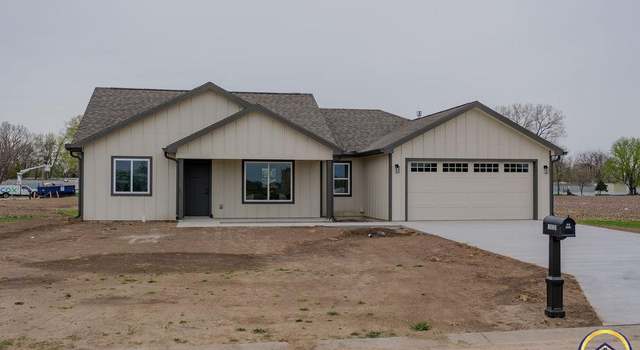 Photo of 1920 NW 8th St, Topeka, KS 66608