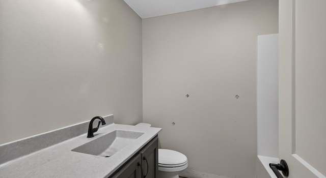 Photo of 3617 NW 53rd Ter, Topeka, KS 66618