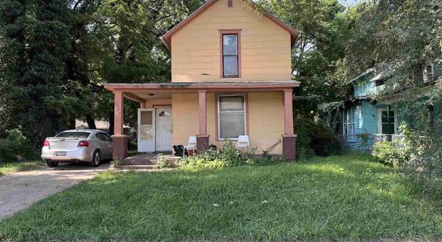 Photo of 219 NE Paramore St, Topeka, KS 66608