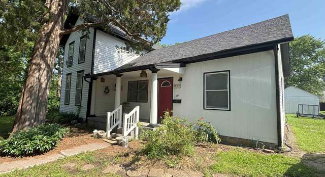 Photo of 211 Miami St, Burlington, KS 66839