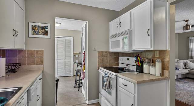 Photo of 2200 SW High Ave, Topeka, KS 66611