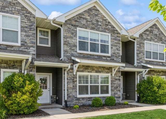 Property at 4915 E Court St, Iowa City, IA 52245, 3 beds, 2.5 baths