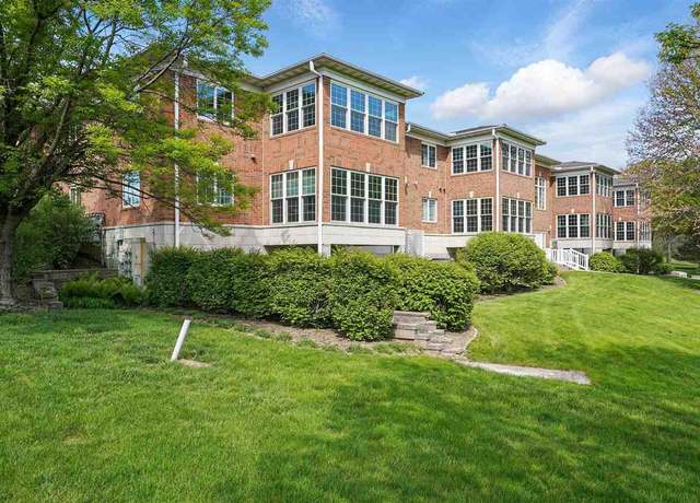 Property at 2601 Hickory Trl #4, Iowa City, IA 52245, 2 beds, 2 baths