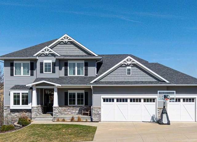 Property at 1340 Salm Dr, North Liberty, IA 52317, 5 beds, 3.5 baths