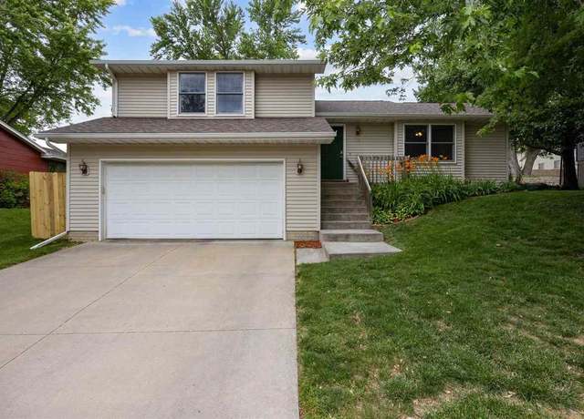Property at 1110 Harlocke St, Iowa City, IA 52246, 3 beds, 3 baths