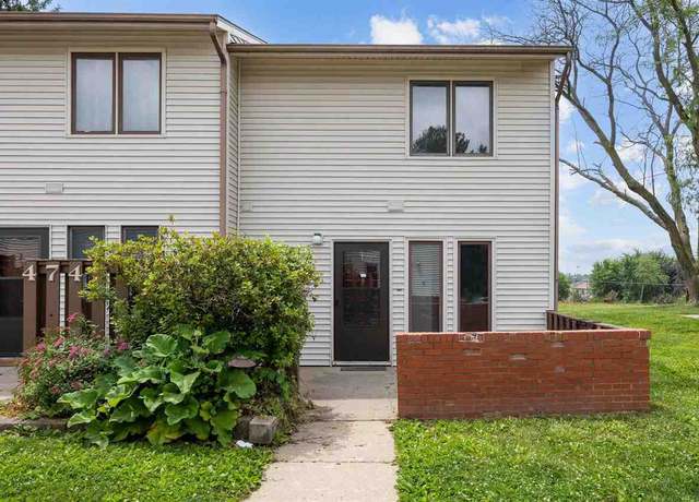 Property at 478 Hawaii Ct, Iowa City, IA 52246, 2 beds, 1.5 baths