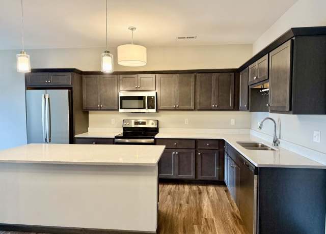 Property at 2871 Spring Rose Cir #206, Coralville, IA 52241, 2 beds, 2 baths