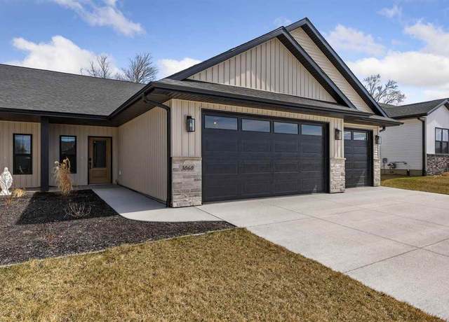 Property at 3060 Sunflower St, Ely, IA 52227, 2 beds, 2 baths