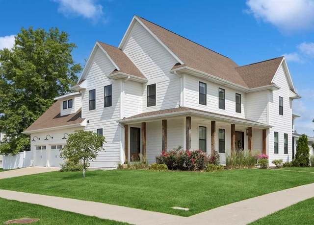 Property at 453 Windmill Pl, Iowa City, IA 52245, 6 beds, 3.5 baths