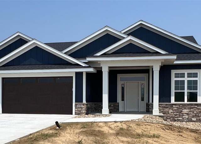 Property at 632 Rock Ridge Rd, Tiffin, IA 52340, 5 beds, 3 baths