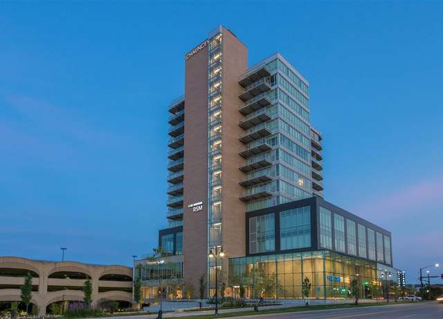 Property at 404 E College St #1007, Iowa City, IA 52240, 1 bed, 1.5 baths