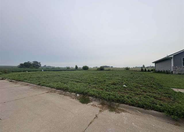 Property at 201 E 17th St, West Liberty, IA 52776