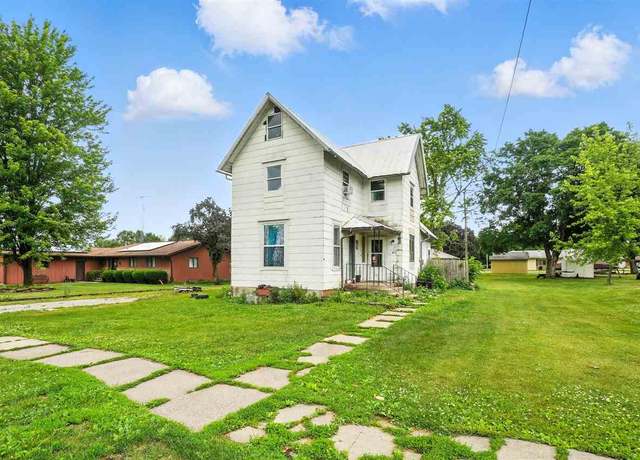 Property at 401 N Ellis St, Keota, IA 52248, 4 beds, 1.5 baths
