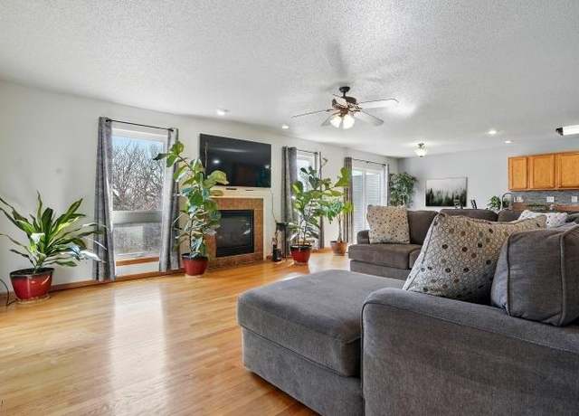 Property at 2307 1st Ave, Coralville, IA 52241, 4 beds, 3.5 baths