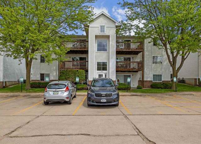 Property at 4619 SW 1st Ave #3, Cedar Rapids, IA 52405, 2 beds, 1 bath