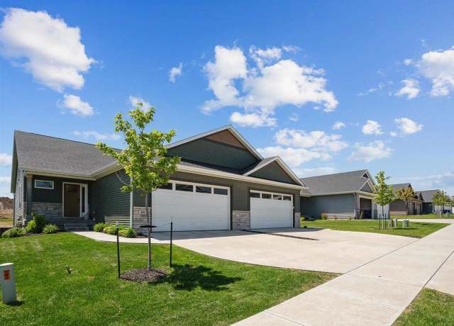 Property at 420 Dawson Dr, West Branch, IA 52358, 4 beds, 3 baths