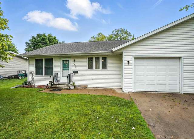Property at 1606 N 3rd Ave, Washington, IA 52353, 2 beds, 1 bath