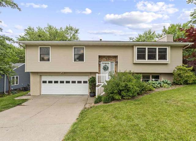 Property at 33 Denbigh Dr, Iowa City, IA 52246, 4 beds, 3 baths