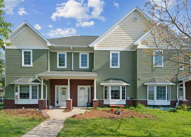 Property at 2616 Pinto Ln, Iowa City, IA 52240, 3 beds, 2.5 baths