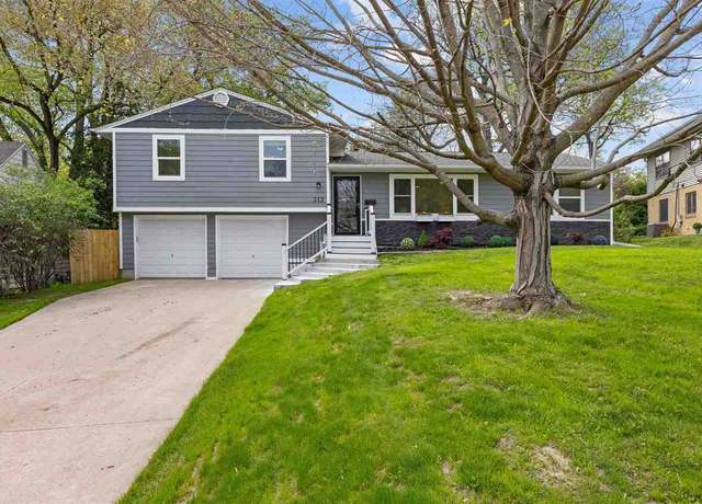 Property at 313 Windsor Dr, Iowa City, IA 52245, 4 beds, 3 baths
