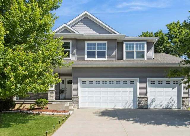 Property at 3076 Lower West Branch Rd, Iowa City, IA 52245, 4 beds, 3.5 baths