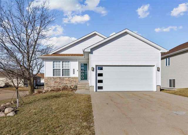 Property at 6400 Cakebread Ct, Marion, IA 52302, 3 beds, 3 baths