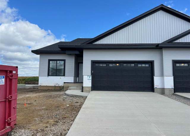 Property at 1220 Berkshire Ln, North Liberty, IA 52317, 4 beds, 3 baths