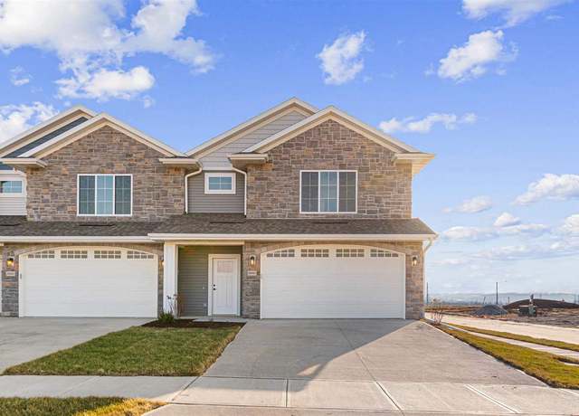 Property at 2894 Ridgeview Rd Unit D, Coralville, IA 52241, 3 beds, 2.5 baths