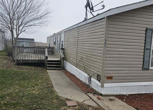 Property at 3338 Black Hawk Ave NW Trlr 507 Ave #507, Oxford, IA 52322, 3 beds, 2 baths