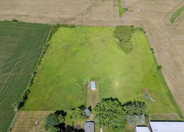 Property at 1663 NW Derby Ave, Swisher, IA 52338, 3 beds, 1.5 baths
