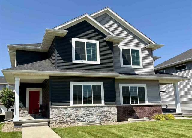 Property at 609 Catherine Dr, Tiffin, IA 52340, 4 beds, 3.5 baths