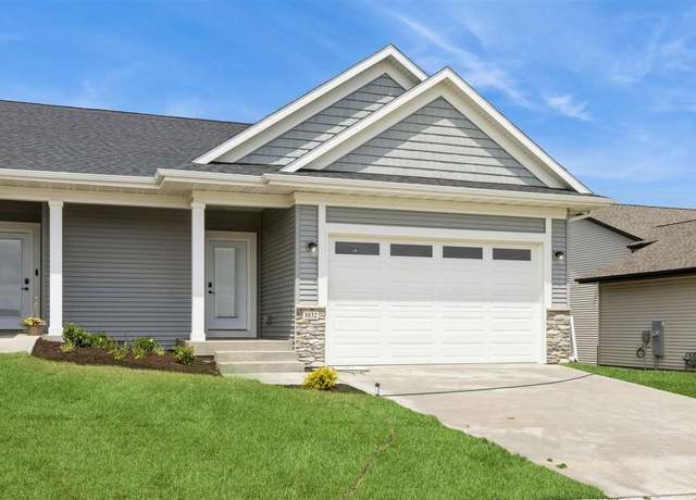 Property at 1032 Highland Trl, Solon, IA 52333, 4 beds, 3 baths