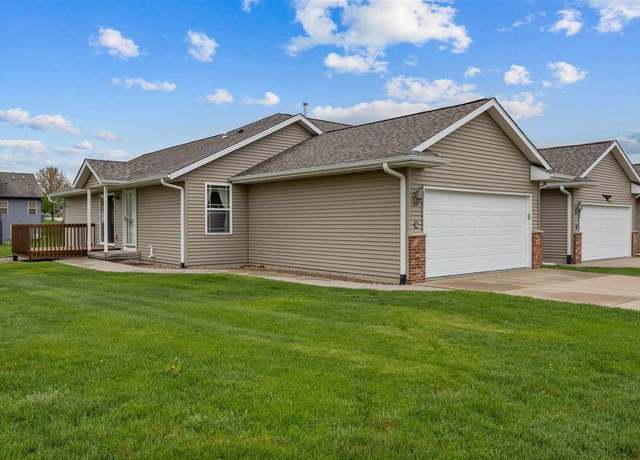 Property at 3503 Banar Dr Dr SW Unit C, Cedar Rapids, IA 52404, 2 beds, 2 baths