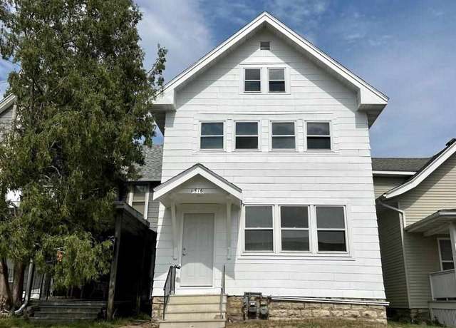 Property at 1516 C Ave Ave NE Unit A & B, Cedar Rapids, IA 52402, 2 baths