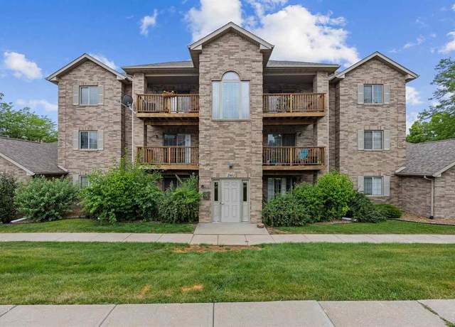 Property at 2861 Coral Ct #302, Coralville, IA 52241, 2 beds, 1 bath